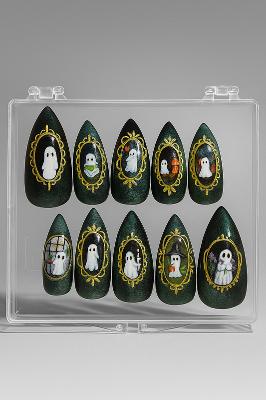 Haunted Portrait Cat-eye